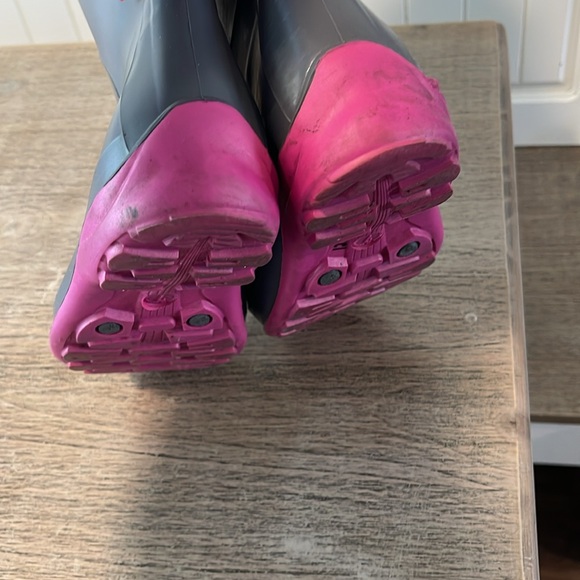 Kamik Gray and Pink Winter Rain Boots - Picture 6 of 7